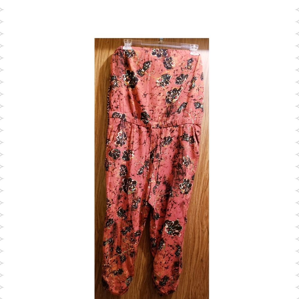 Halter Capri Jumpsuit